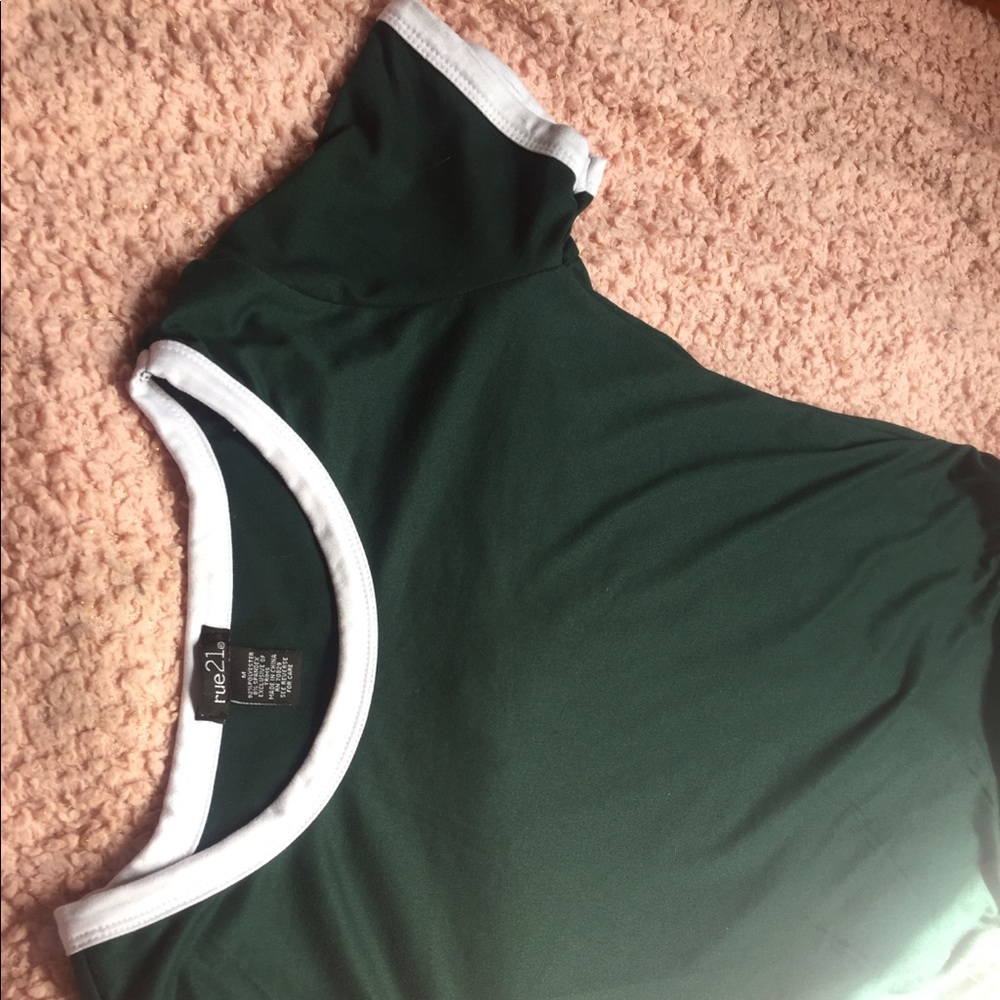 READ MORE below! Rue 21, perfect condition